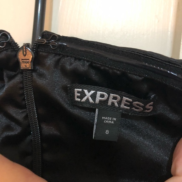 Dress - Picture 2 of 4